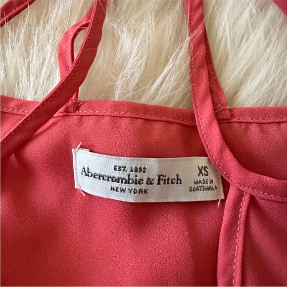Abercrombie & Fitch Strappy Top - Picture 5 of 5